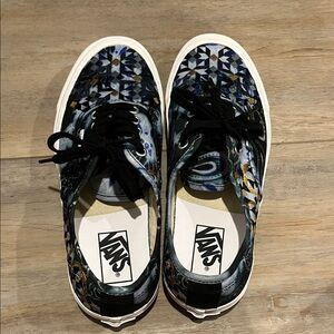 Vans - Multicolor Geometric Print Sneakers